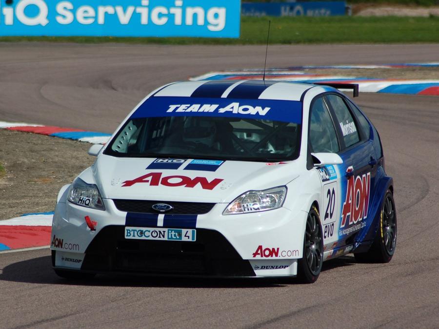  Ford Focus ST BTCC 2009 года  (фото 8 из 18)